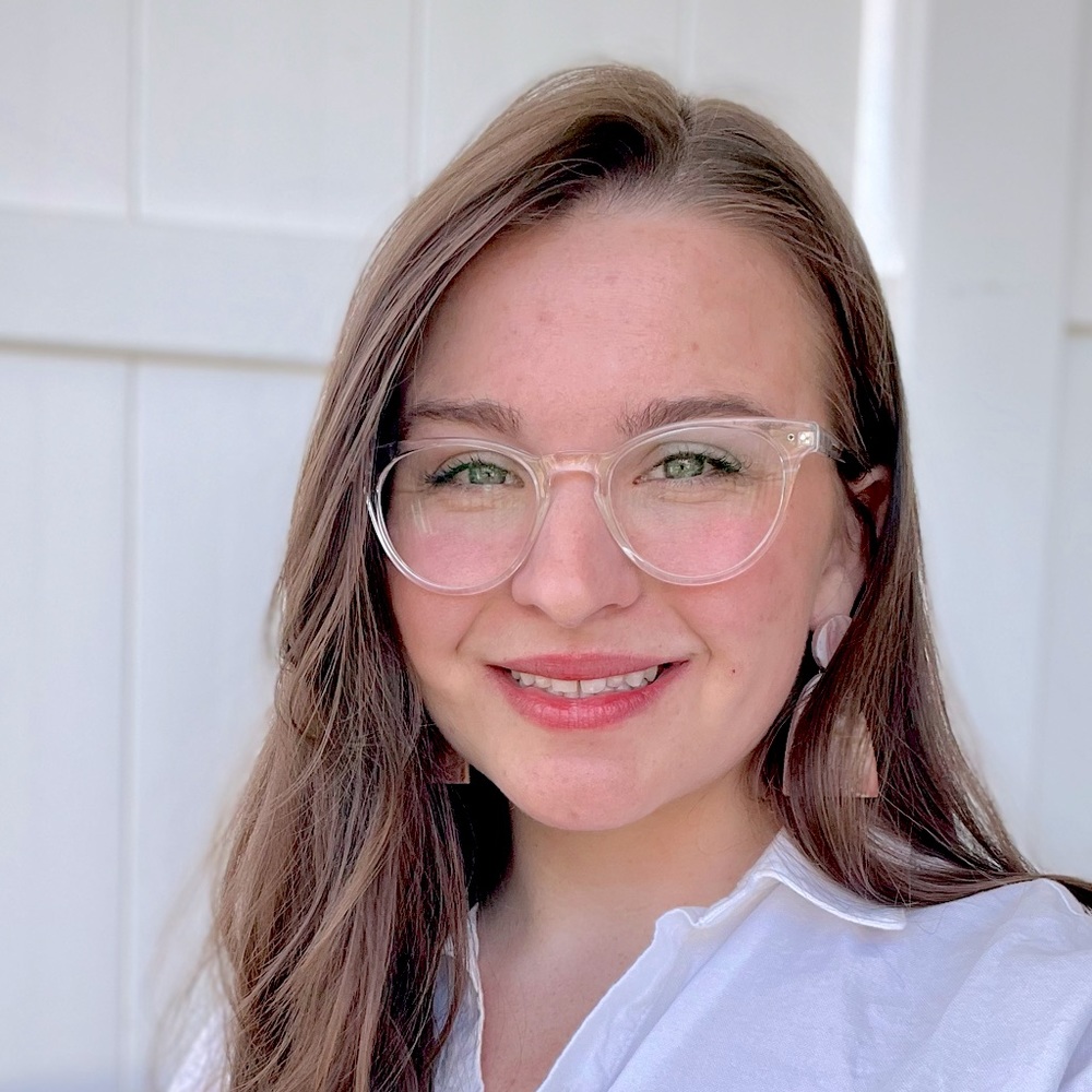 Meet your Posher, Jasmine